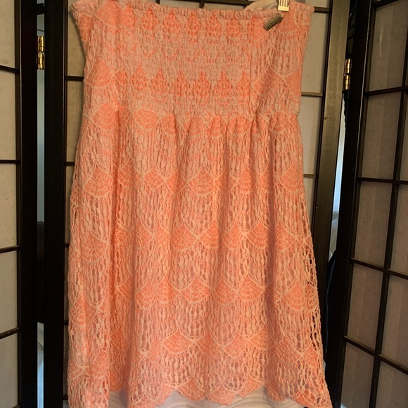 EUC Volcom Lacey Peachy Tube Top Size Large - Picture 4 of 6